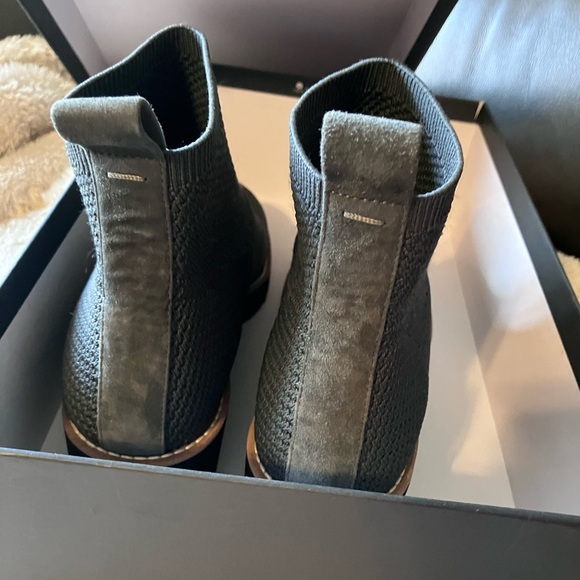 Eileen Fisher London knit wedge bootie in Graphite size 8 - NIB - Picture 6 of 10